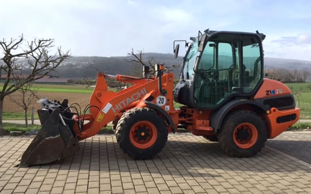 Hitachi Radlader ZW 75